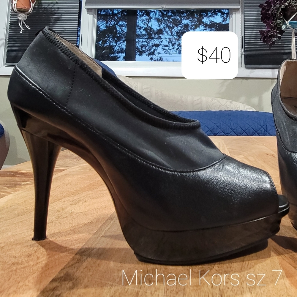 Michael Kors peep toe platform